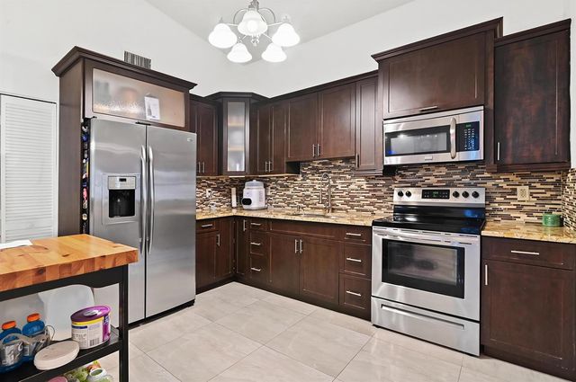 4383 Willow Pond Circle, West Palm Beach, FL 33417