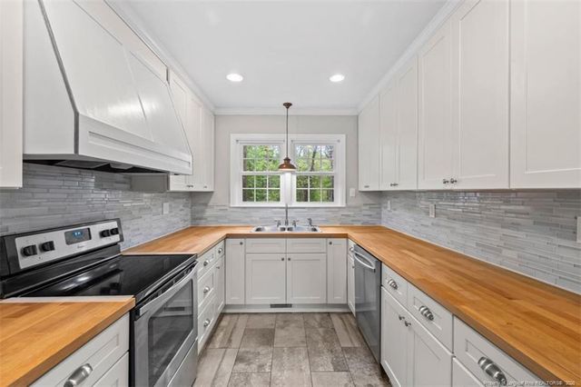 1007 Riverside Boulevard, Lumberton, NC 28358