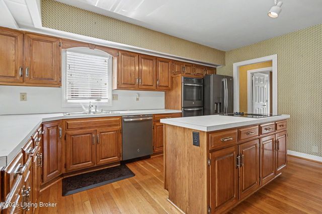 1109 Colonel Anderson Pkwy, Louisville, KY 40222