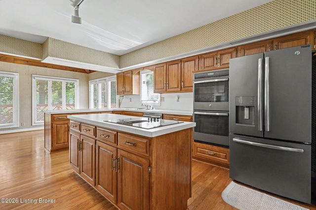 1109 Colonel Anderson Pkwy, Louisville, KY 40222