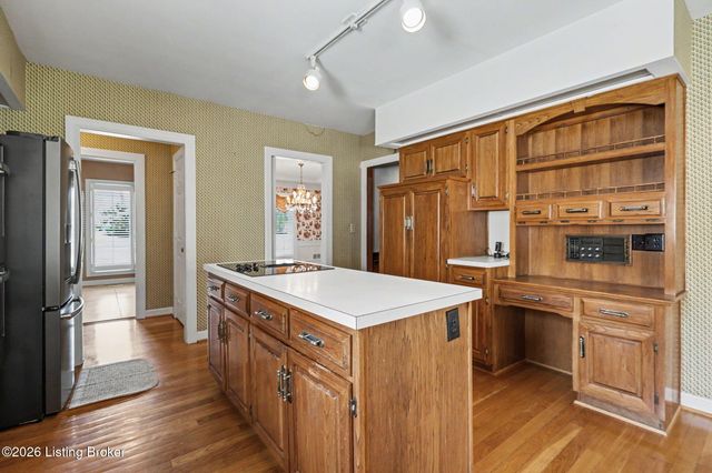 1109 Colonel Anderson Pkwy, Louisville, KY 40222