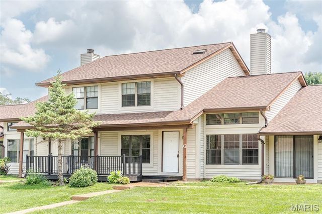 6 Rabbit Trail Drive, Washington, MO 63090