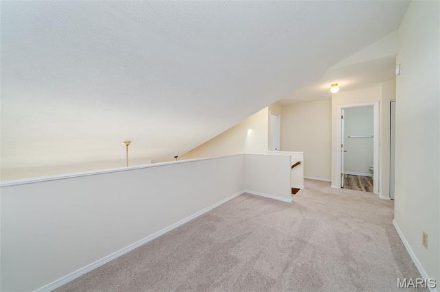 6 Rabbit Trail Drive, Washington, MO 63090