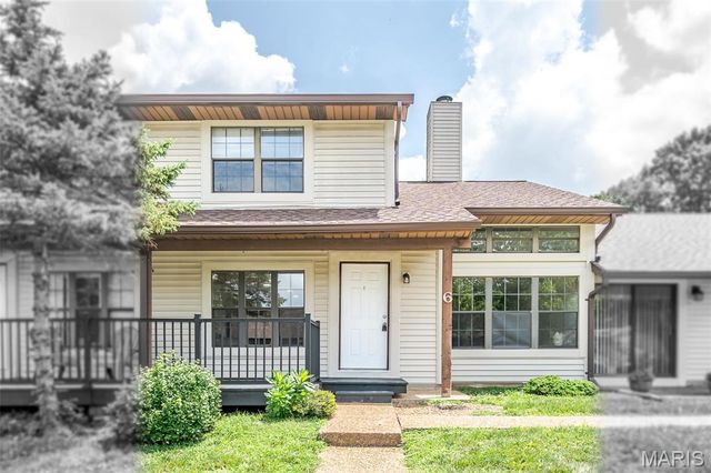 6 Rabbit Trail Drive, Washington, MO 63090