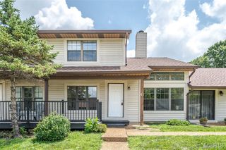 6 Rabbit Trail Drive, Washington, MO 63090