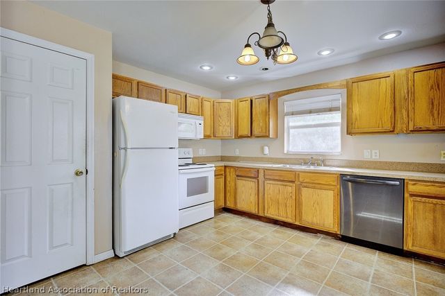 3156 Holiday Beach Drive, Avon Park, FL 33825