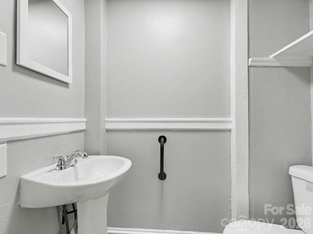 305 N White Street, Lancaster, SC 29720