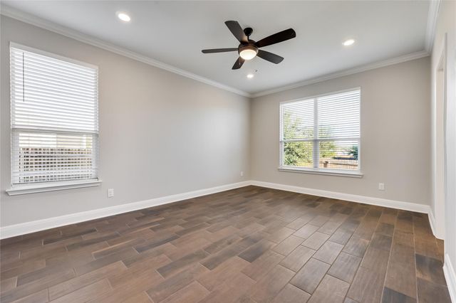 220 Rocroi DR, Georgetown, TX 78626