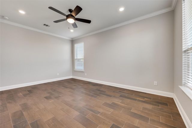 220 Rocroi DR, Georgetown, TX 78626