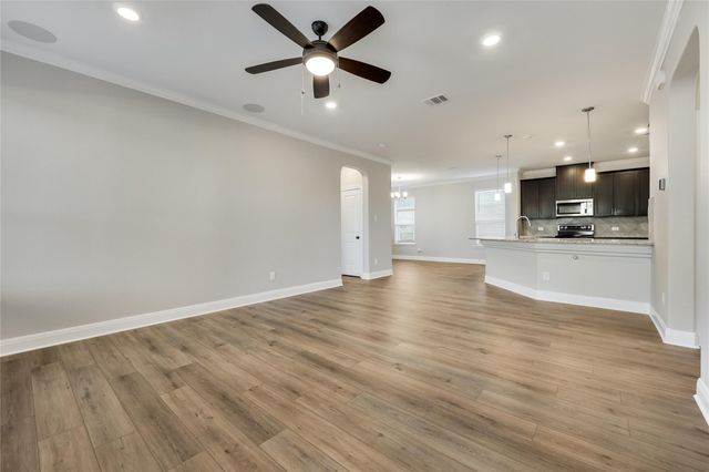 220 Rocroi DR, Georgetown, TX 78626