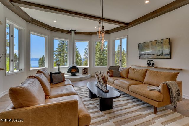 949 Fairview Boulevard, Incline Village, NV 89451