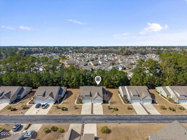 92 Calabash Lakes Boulevard, Calabash, NC 28467