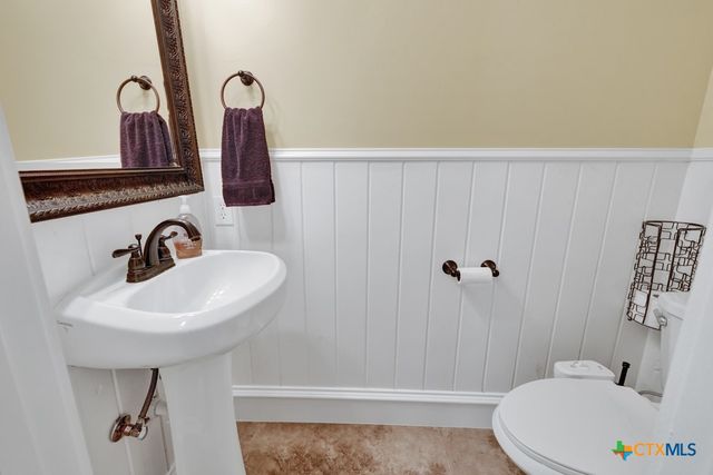 204 Falling Hills, New Braunfels, TX 78132