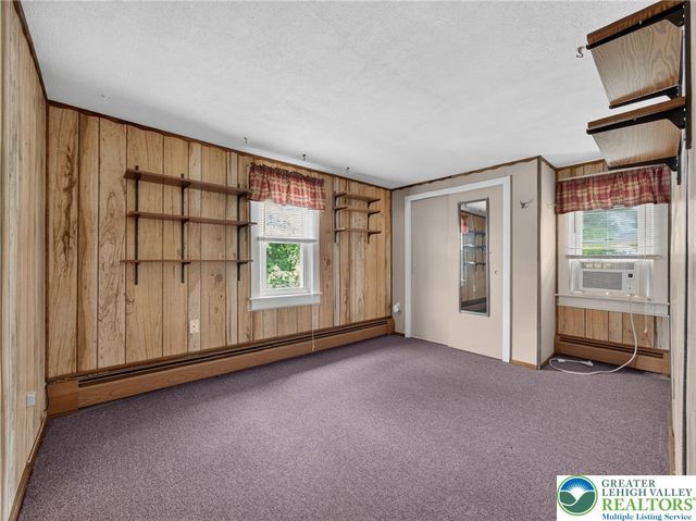 329 Delong Avenue, Emmaus Boro, PA 18049