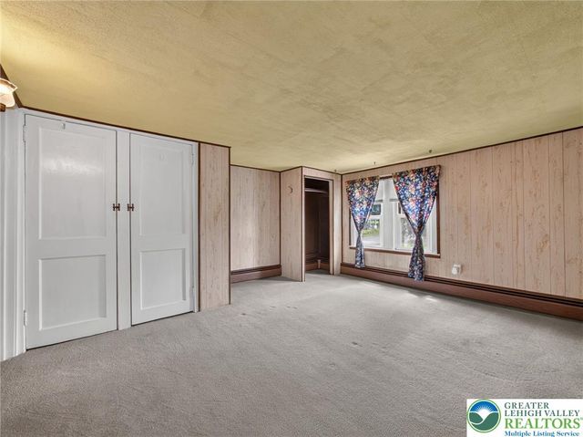 329 Delong Avenue, Emmaus Boro, PA 18049