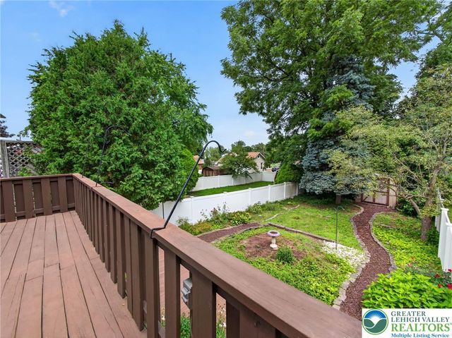 329 Delong Avenue, Emmaus Boro, PA 18049