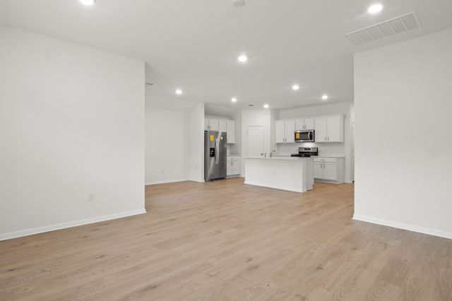 2408 N Bronc Buster WAY, Leander, TX 78641