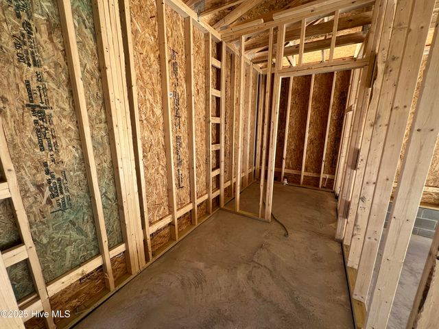 317 Creeks Edge Drive, Pikeville, NC 27863