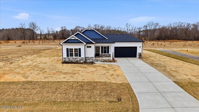 317 Creeks Edge Drive, Pikeville, NC 27863
