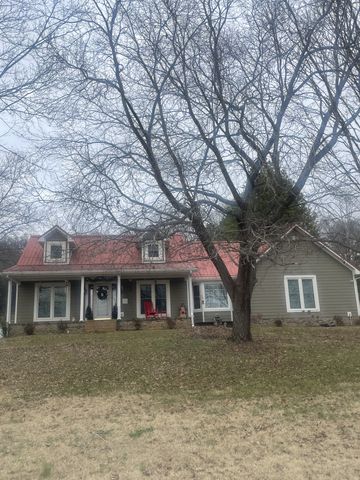 3692 Neeley Hollow Rd, Columbia, TN 38401