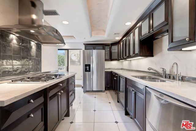 801 Ocean Avenue 206, Santa Monica, CA 90403