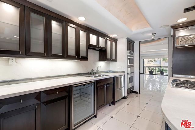 801 Ocean Avenue 206, Santa Monica, CA 90403