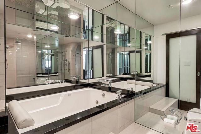 801 Ocean Avenue 206, Santa Monica, CA 90403