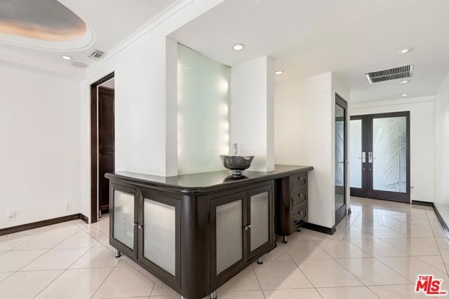 801 Ocean Avenue 206, Santa Monica, CA 90403