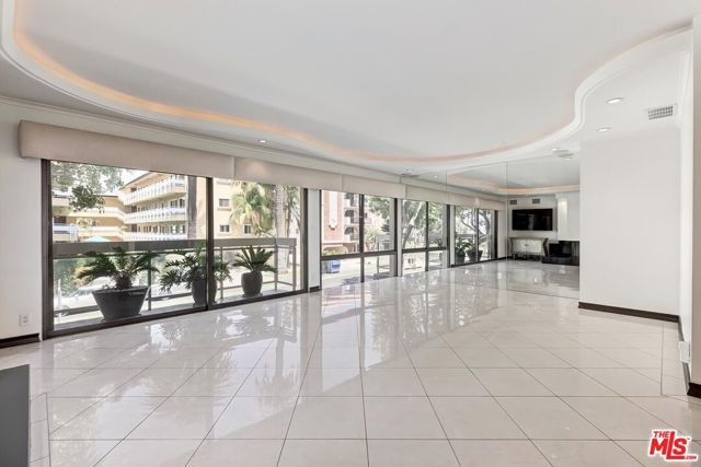 801 Ocean Avenue 206, Santa Monica, CA 90403