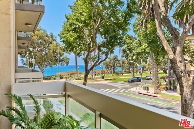 801 Ocean Avenue 206, Santa Monica, CA 90403