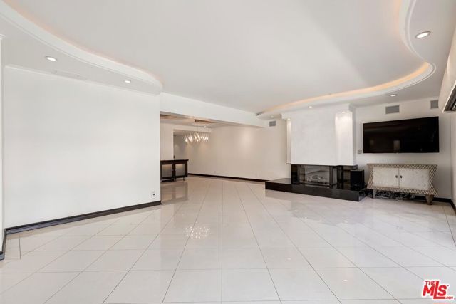 801 Ocean Avenue 206, Santa Monica, CA 90403