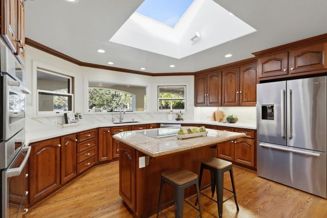 526 Saratoga Avenue, Santa Clara, CA 95050