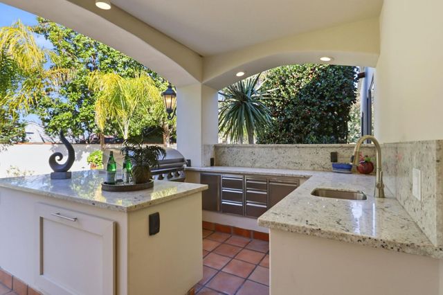 526 Saratoga Avenue, Santa Clara, CA 95050