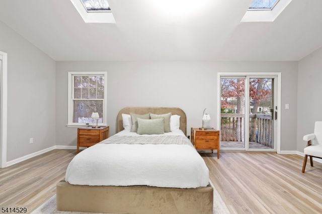 77 Chestnut Dr, Wayne Twp., NJ 07470