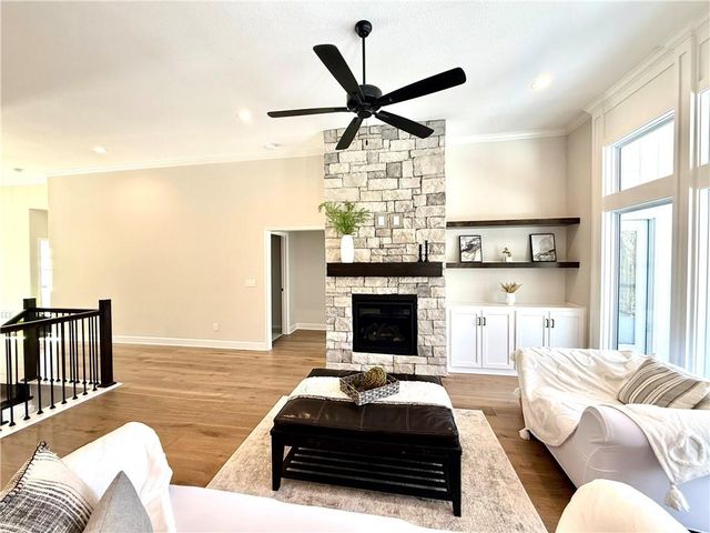 1300 Melissa Court, Kearney, MO 64060