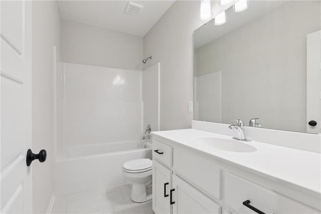 1300 Melissa Court, Kearney, MO 64060