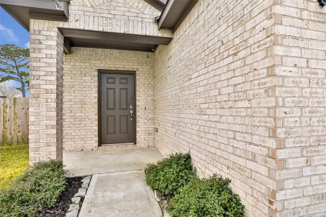 802 Redinger Ridge Drive, Houston, TX 77336