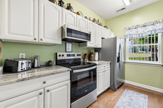 400 Willow Green Dr Unit D, Conway, SC 29526