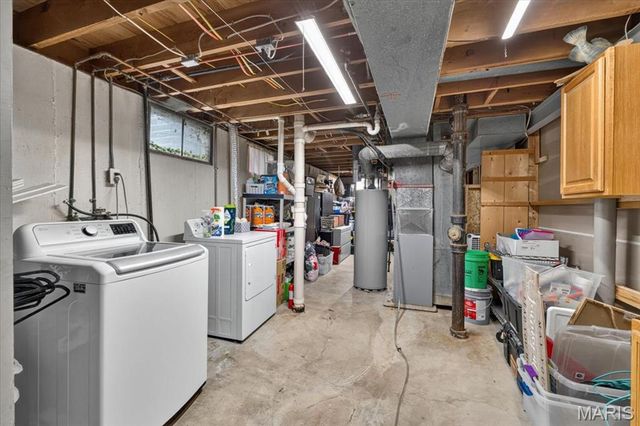 10809 Ridgecrest Drive, St Ann, MO 63074