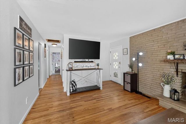 10809 Ridgecrest Drive, St Ann, MO 63074