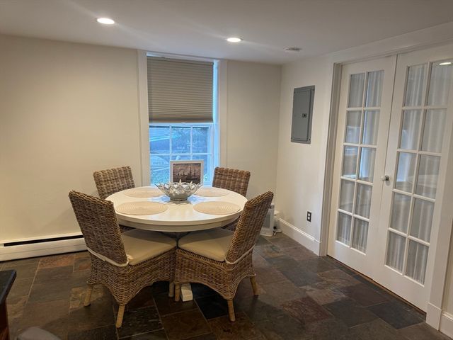 26 Summer 4, Marblehead, MA 01945