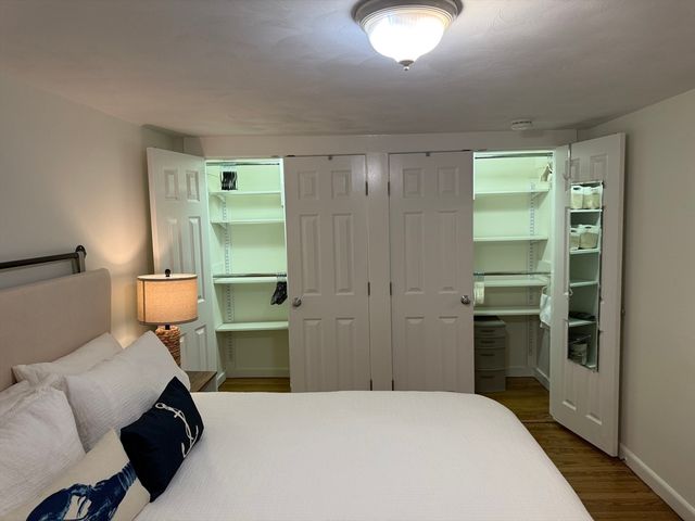 26 Summer 4, Marblehead, MA 01945