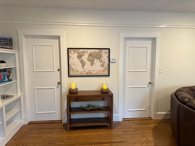 26 Summer 4, Marblehead, MA 01945