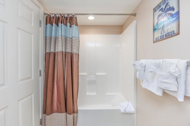 2151 Bridge View Ct Unit 3303, North Myrtle Beach, SC 29582