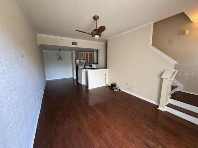 9729 MEADOW FIELD CIRCLE, Tampa, FL 33626