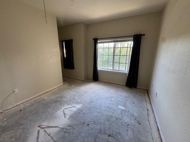 9729 MEADOW FIELD CIRCLE, Tampa, FL 33626