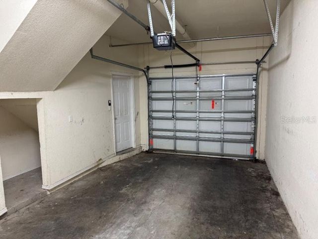 9729 MEADOW FIELD CIRCLE, Tampa, FL 33626