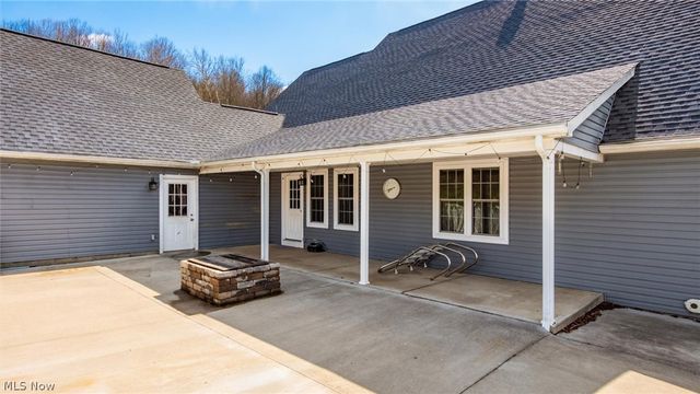 2435 Freedom Lane, Zanesville, OH 43701