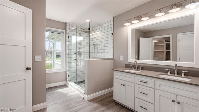 2435 Freedom Lane, Zanesville, OH 43701