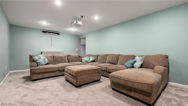 2435 Freedom Lane, Zanesville, OH 43701